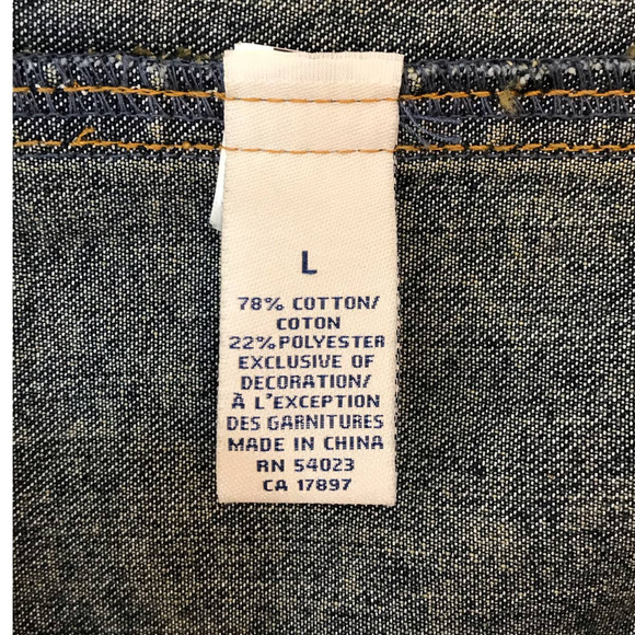 Old Navy Blue Jeans Trucker Denim Jean Jacket Size Large for Junior Dk Wash Y2K - Picture 8 of 10